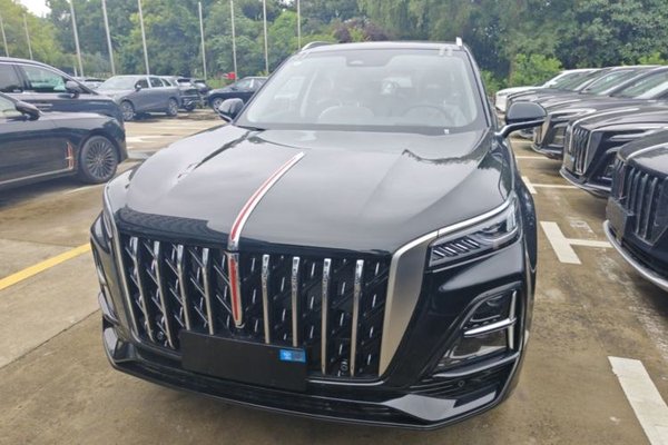 Hongqi HS5 2026, 100 км, за 22235 USD