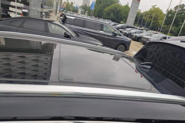 Hongqi HS5 2026, 100 км, за 22235 USD - фото 7