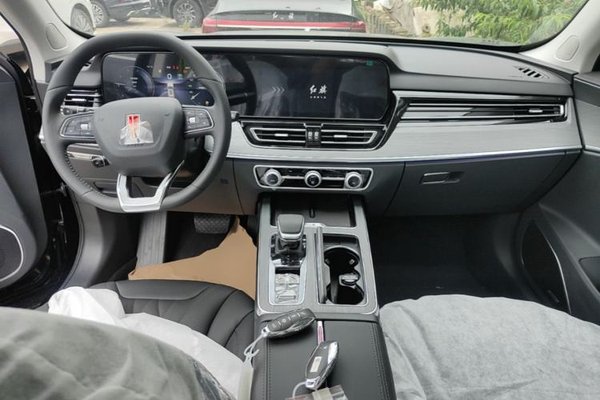 Hongqi HS5 2026, 100 км, за 22353 USD - фото 12