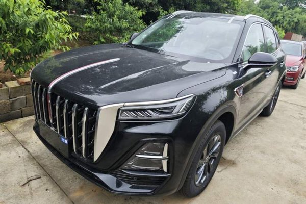 Hongqi HS5 · 2026 год