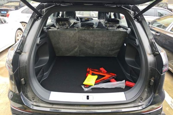 Hongqi HS5 2026, 100 км, за 22382 USD - фото 22