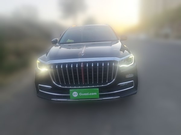 Hongqi HS7 2022, 98500 км, за 14677 USD