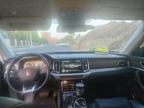 Hongqi HS7 2022, 98500 км, за 14677 USD - фото 10