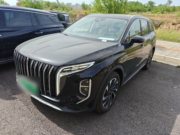Hongqi HS7 PHEV · 2024 год
