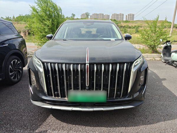 Hongqi HS7 PHEV 2024, 10100 км, за 24229 USD