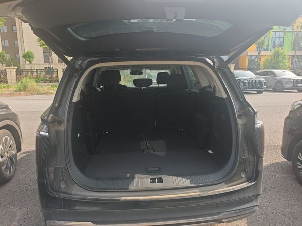Hongqi HS7 PHEV 2024, 13899 км, за 24229 USD - фото 22