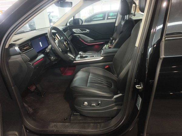 Hongqi HS7 PHEV 2024, 14300 км, за 22759 USD - фото 18
