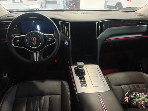Hongqi HS7 PHEV 2024, 14300 км, за 22759 USD - фото 13