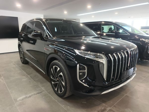 Hongqi HS7 PHEV 2024, 14300 км, за 22759 USD