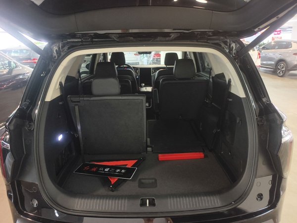Hongqi HS7 PHEV 2024, 14300 км, за 22759 USD - фото 22