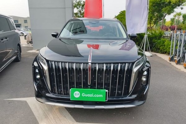 Hongqi HS7 PHEV 2024, 16900 км, за 23868 USD