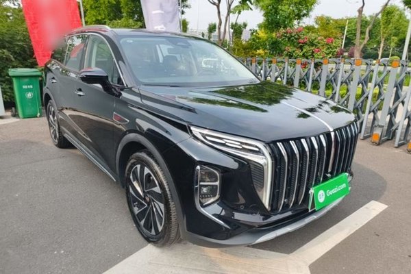 Hongqi HS7 PHEV 2024, 16900 км, за 23868 USD