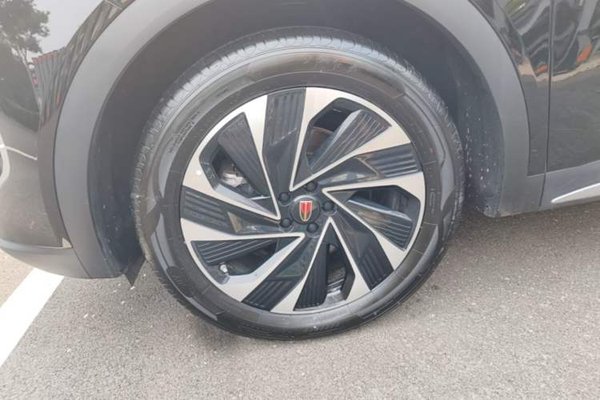 Hongqi HS7 PHEV 2024, 16900 км, за 23868 USD - фото 8
