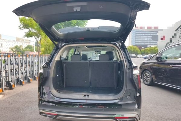 Hongqi HS7 PHEV 2024, 16900 км, за 23868 USD - фото 21