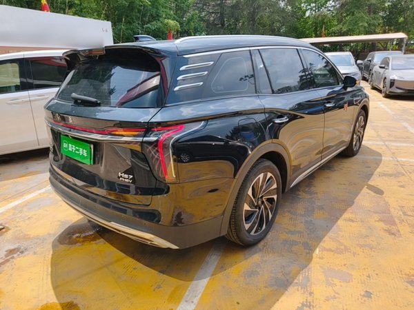 Hongqi HS7 PHEV 2024, 19900 км, за 24884 USD - фото 6