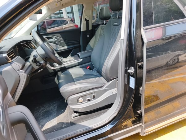 Hongqi HS7 PHEV 2024, 19900 км, за 24884 USD - фото 18