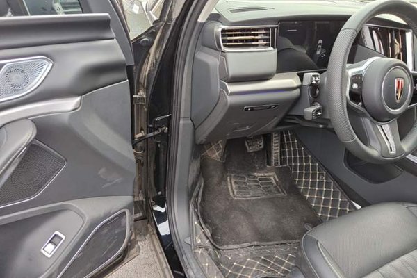 Hongqi HS7 PHEV 2024, 22300 км, за 23840 USD - фото 18