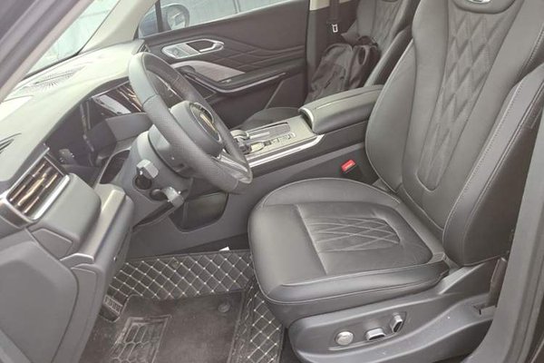 Hongqi HS7 PHEV 2024, 22300 км, за 23840 USD - фото 17