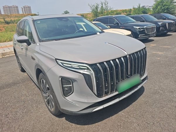 Hongqi HS7 PHEV 2024, 13899 км, за 24532 USD