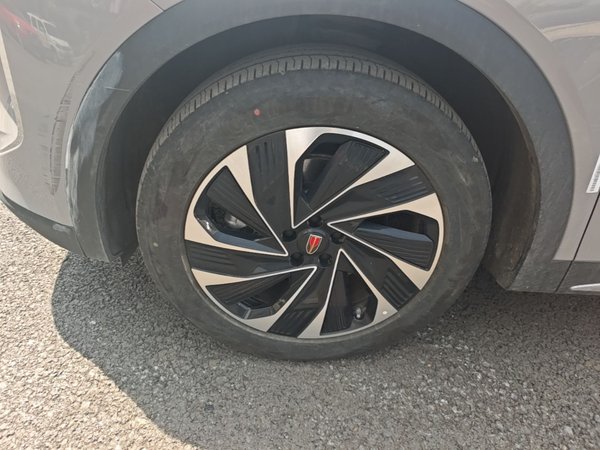 Hongqi HS7 PHEV 2024, 13899 км, за 24532 USD - фото 8