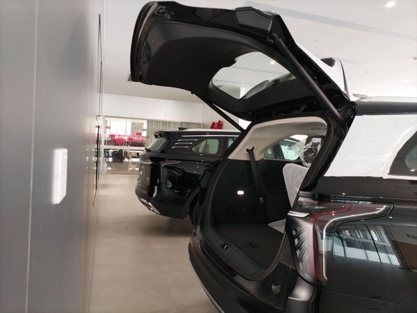 Hongqi HS7 PHEV 2025, 100 км, за 31153 USD - фото 22