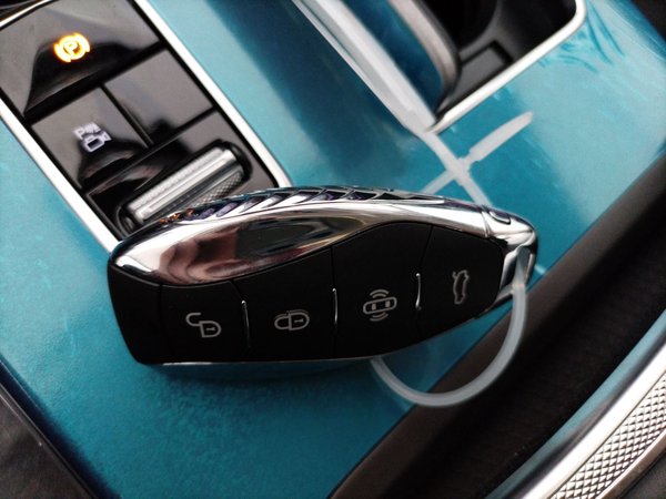 Hongqi HS7 PHEV 2025, 100 км, за 31153 USD - фото 12