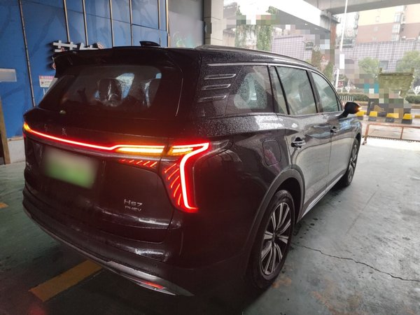 Hongqi HS7 PHEV 2025, 100 км, за 30705 USD - фото 6