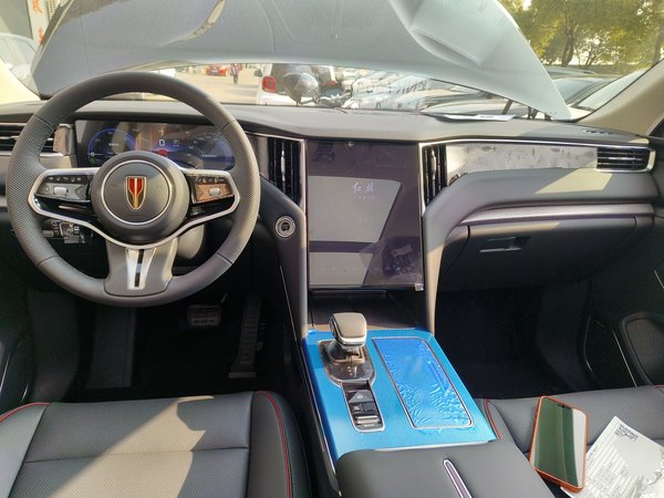 Hongqi HS7 PHEV 2025, 100 км, за 30610 USD - фото 13