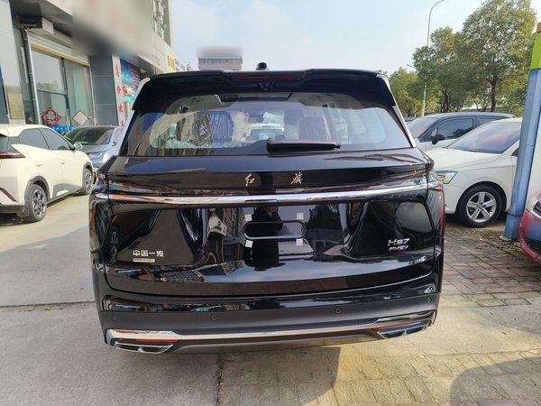 Hongqi HS7 PHEV 2025, 100 км, за 30610 USD