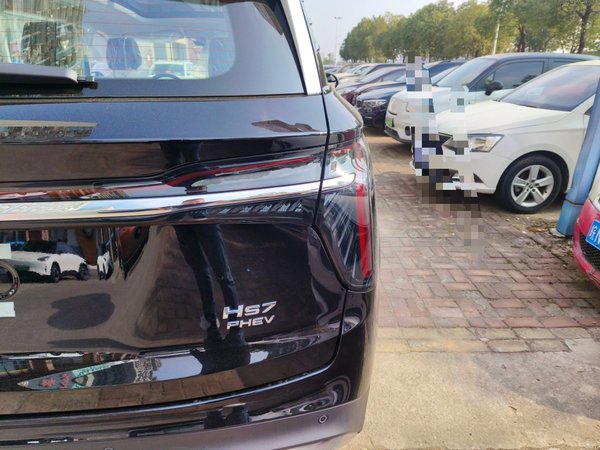 Hongqi HS7 PHEV 2025, 100 км, за 30610 USD - фото 7