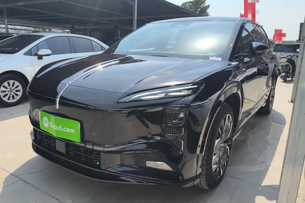 Hongqi Tiangong 08 · 2025 год