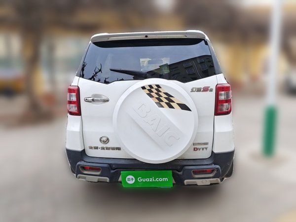 Hyosow S2 2015, 49100 км, за 3522 USD