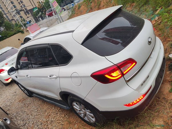 Hyosow S6 2016, 111500 км, за 3425 USD