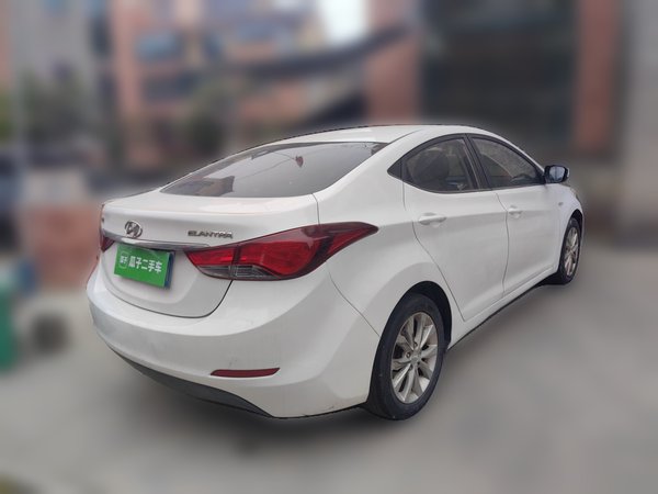Hyundai Elantra (5th Generation · 2016 год
