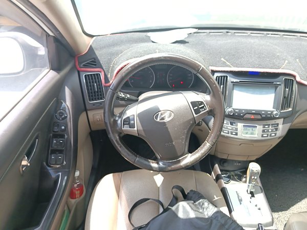 Hyundai Celesta 2011 1.6L Automatic Top-Tier Version, 2011 года
