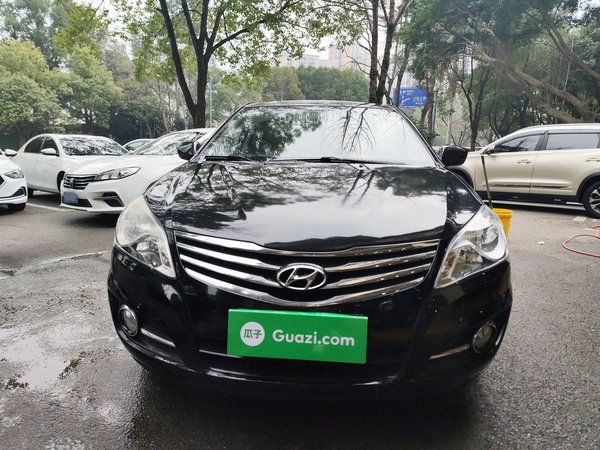 Hyundai Celesta 2015, 104600 км, за 3982 USD