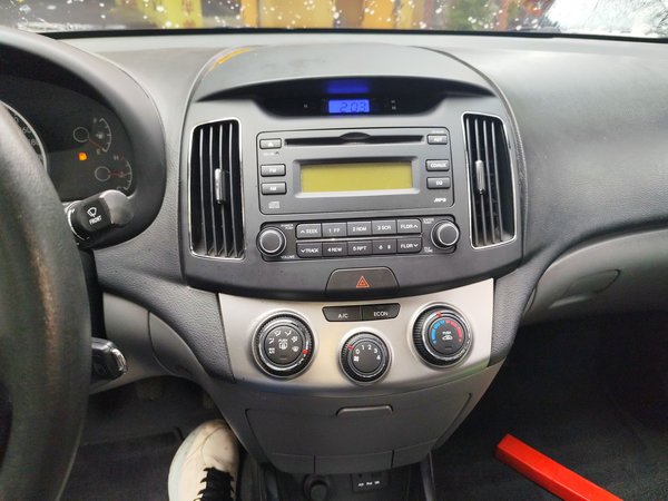 Hyundai Celesta 2015, 104600 км, за 3982 USD - фото 16