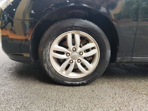 Hyundai Celesta 2015, 104600 км, за 3982 USD - фото 8