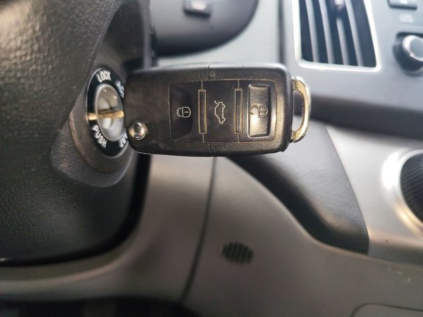 Hyundai Celesta 2015, 104600 км, за 3982 USD - фото 12