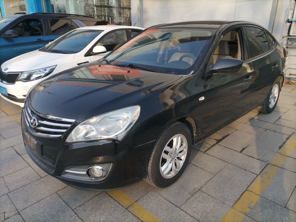 Hyundai Celesta 2015 1.6L Manual Comfort Model