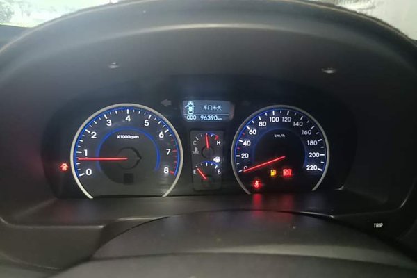 Hyundai Celesta 2015, 96300 км, за 4451 USD - фото 15