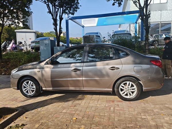 Hyundai Celesta 2015, 149300 км, за 4070 USD