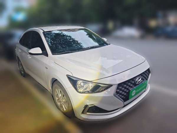 Hyundai Celesta 2018, 84000 км, за 5429 USD
