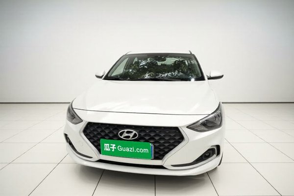 Hyundai Celesta 2018, 98000 км, за 7042 USD