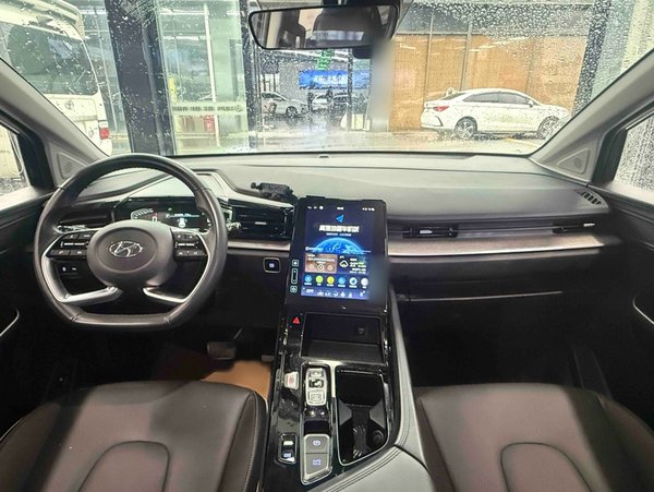 Hyundai Custo 2021, 61400 км, за 18654 USD - фото 37