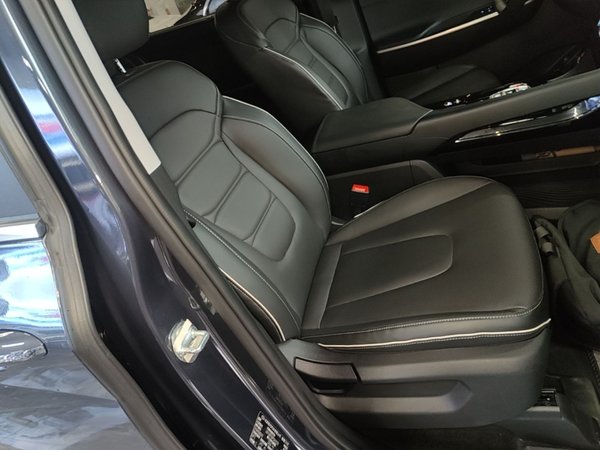 Hyundai Custo 2021, 61400 км, за 18654 USD - фото 29