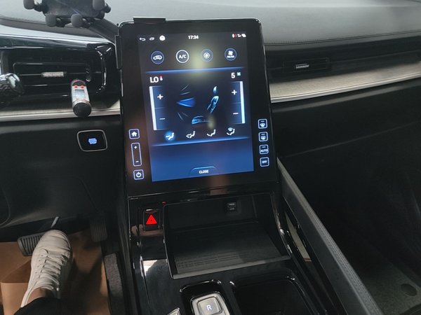 Hyundai Custo 2021, 61400 км, за 18654 USD - фото 22