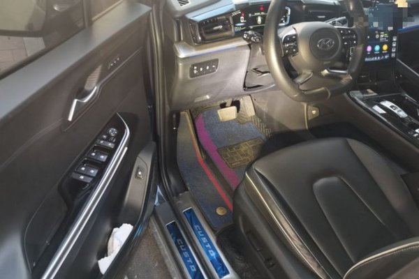 Hyundai Custo 2021, 24900 км, за 17171 USD - фото 16