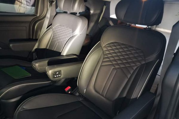 Hyundai Custo 2021, 24900 км, за 17171 USD - фото 17