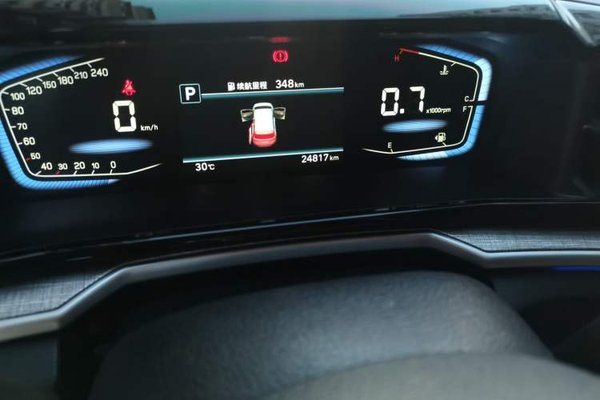 Hyundai Custo 2021, 24900 км, за 17171 USD - фото 12